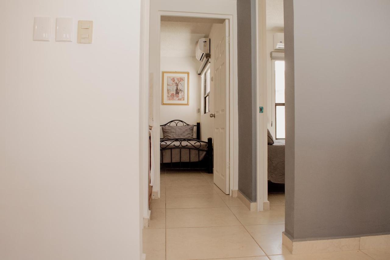 Suites Cervantes Chihuahua Exterior photo