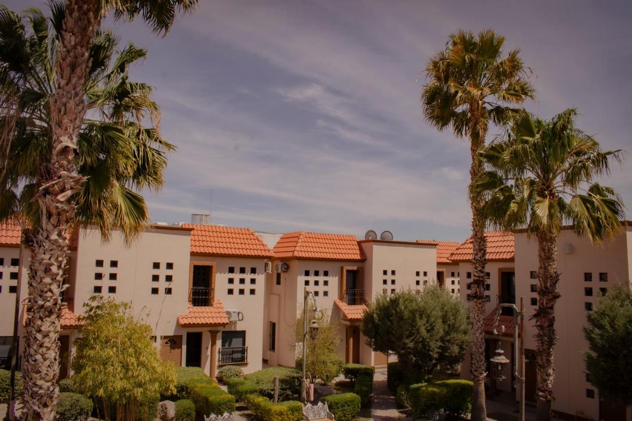 Suites Cervantes Chihuahua Exterior photo