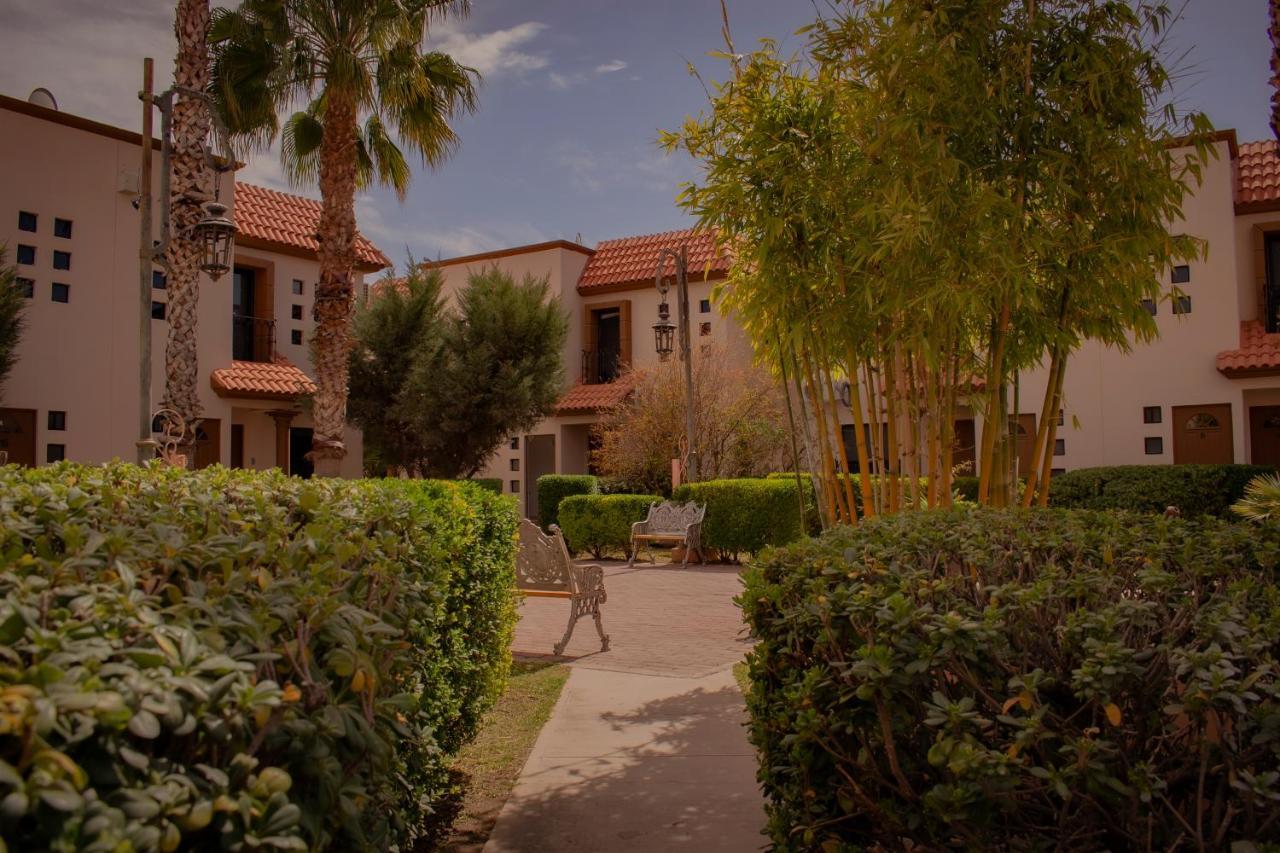 Suites Cervantes Chihuahua Exterior photo